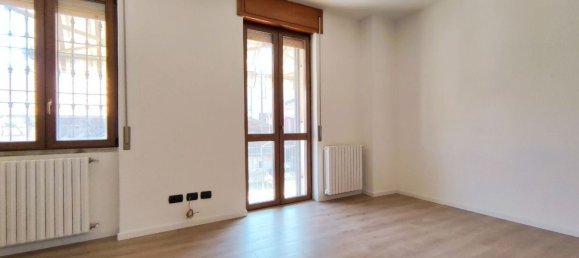 4 bedrooms Duplex in Ceriano Laghetto, Italy No. 364332 2