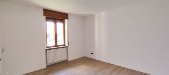 4 bedrooms Duplex in Ceriano Laghetto, Italy No. 364332 10