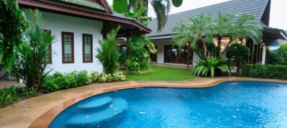3 bedrooms Villa in Surin Beach, Thailand No. 26049 2