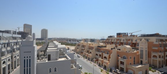 4 bedrooms Townhouse in Jumeirah Village Circle, UAE No. 16610 10