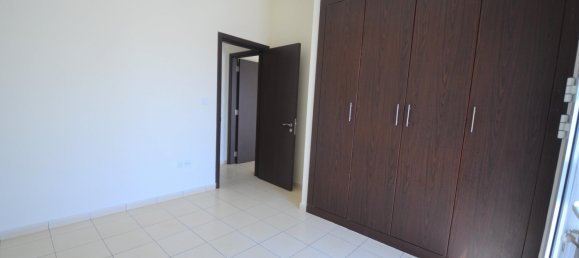 4 bedrooms Townhouse in Jumeirah Village Circle, UAE No. 16610 8