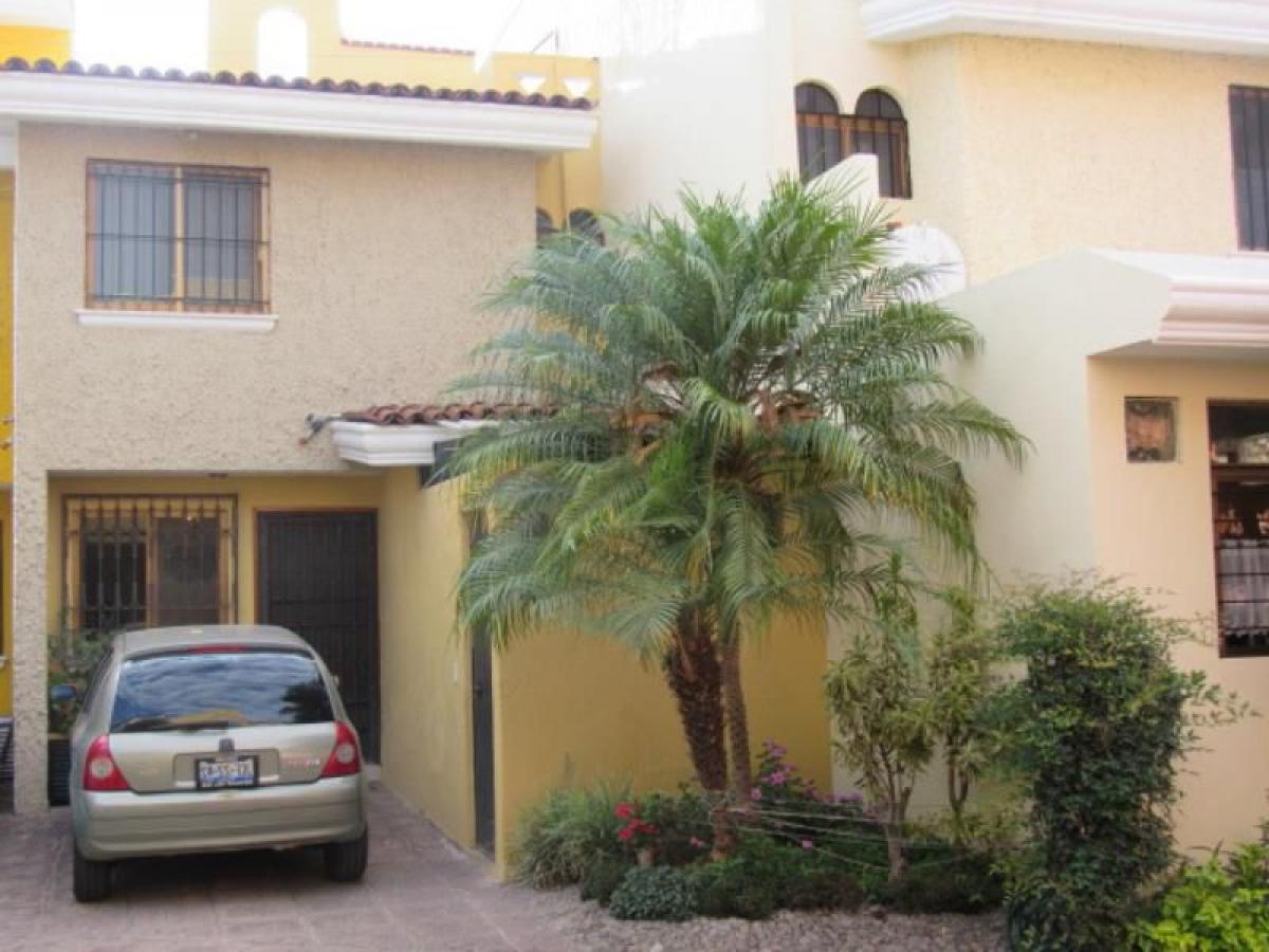 Casa de 3 dormitorios en Jalisco, Mexico No. 186984