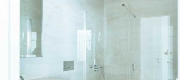 2 bedrooms Apartment in Limassol, Cyprus No. 10993 4