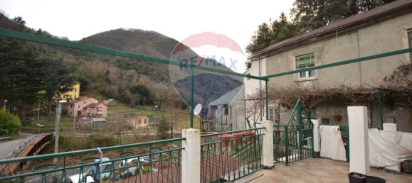 2 bedrooms Apartment in Savona, Italy No. 58075 2