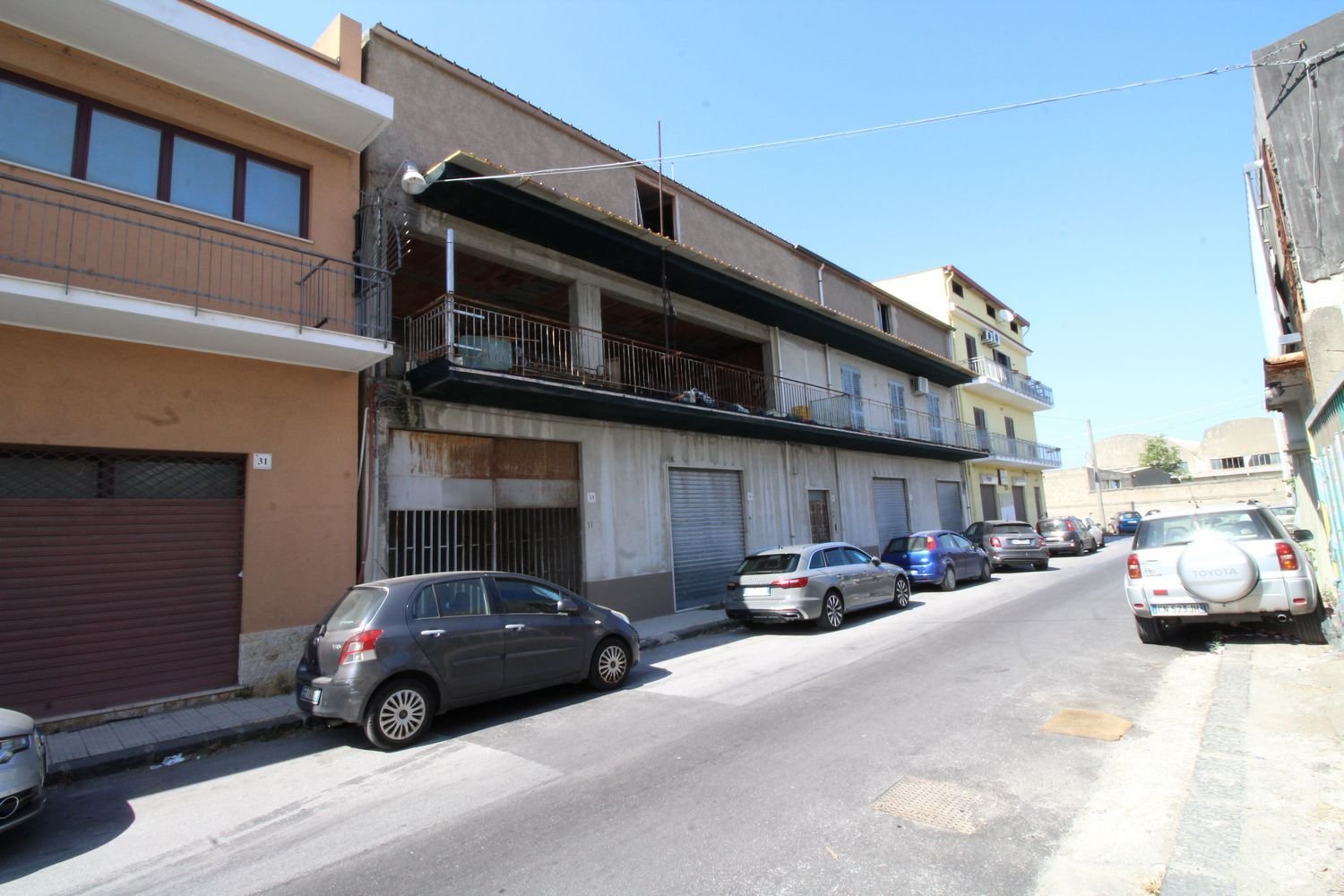 4 bedrooms Apartment in Barcellona Pozzo di Gotto, Italy No. 345049