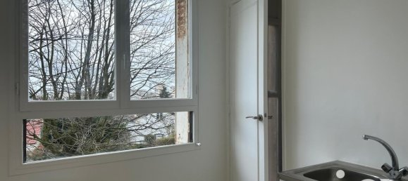 Apartamento de 2 dormitorios en Chatillon, France No. 163401 12