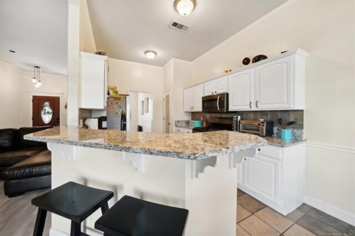 4 bedrooms House in Owasso, USA No. 441677