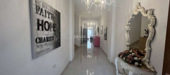 4 chambres Maison à Zabbar, Malta No. 7147 12