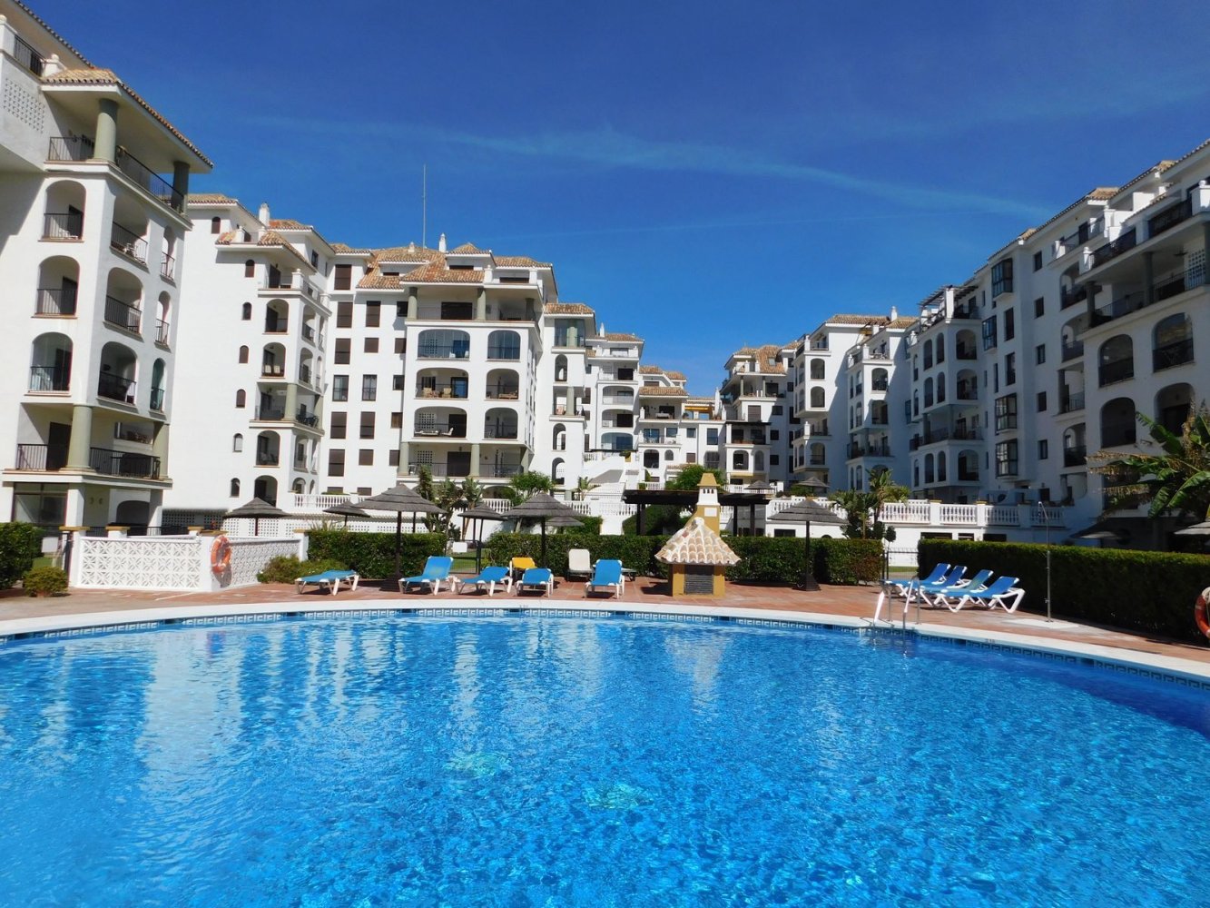 Apartamento T3 em La Duquesa, Spain N.º 148001