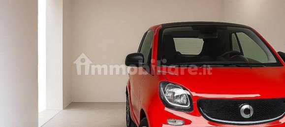 30m² Garage in Modena, Italy No. 310765 3