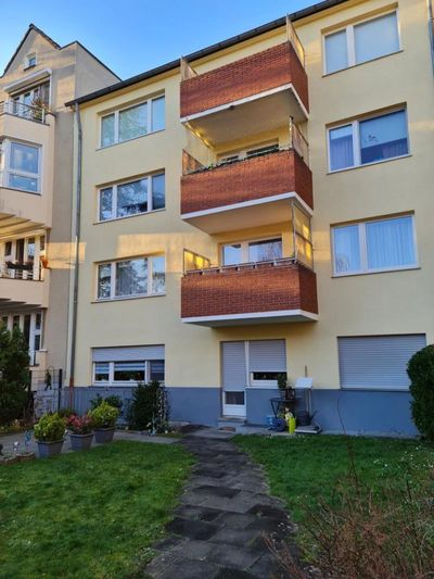 Квартира с 3 комнатами в Кёльн, Германия № 121252