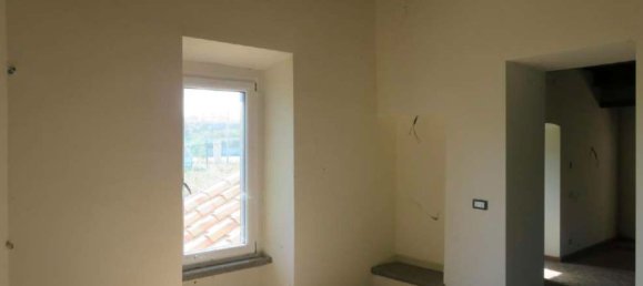 5 rooms House in Viterbo, Italy No. 65164 15