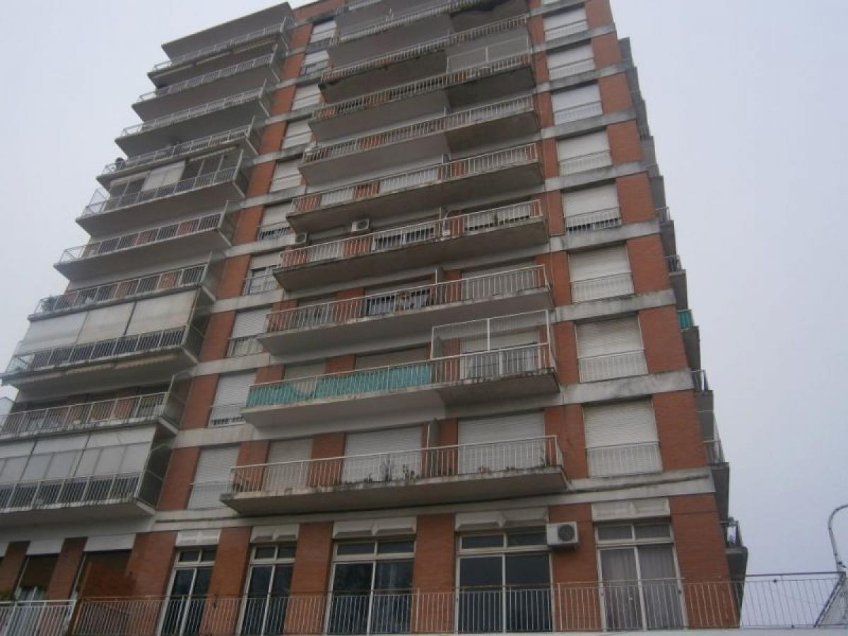 3 bedrooms Apartment in San Miguel, Argentina No. 21681