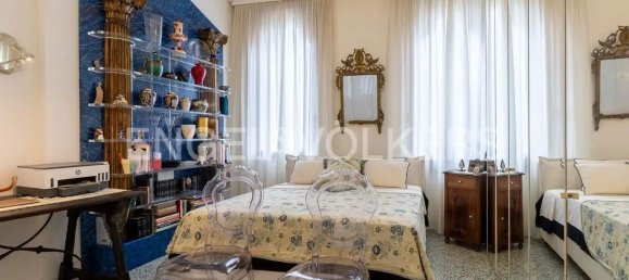 5 rooms Duplex in Venice, Italy No. 127262 8