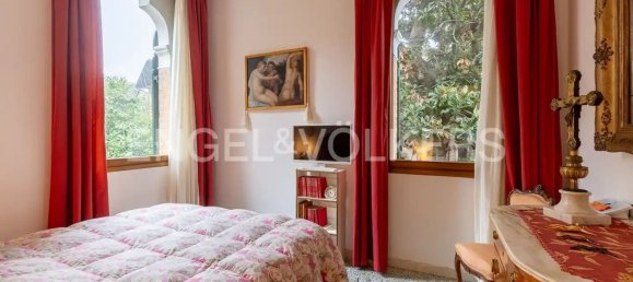 5 rooms Duplex in Venice, Italy No. 127262 7