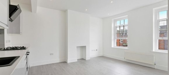 1 bedroom Apartment in Epsom, United Kingdom No. 9746 19