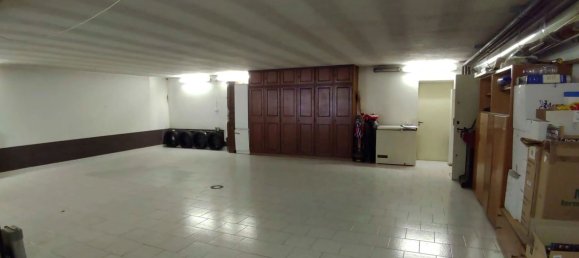 7 rooms Villa in Monza, Italy No. 6259 10