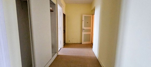 Квартира с 2 спальнями в Динан, Франция № 195503 7