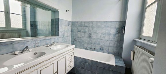 Квартира с 2 спальнями в Динан, Франция № 195503 12