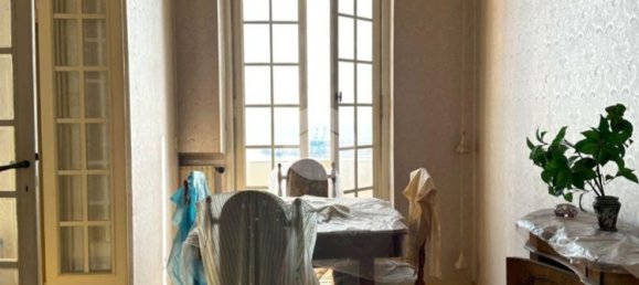 5 rooms Apartment in Genoa, Italy No. 305204 3