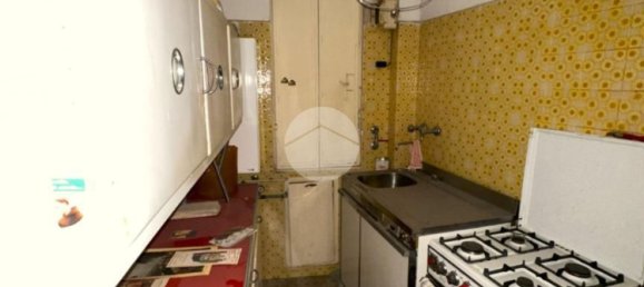 5 rooms Apartment in Genoa, Italy No. 305204 12