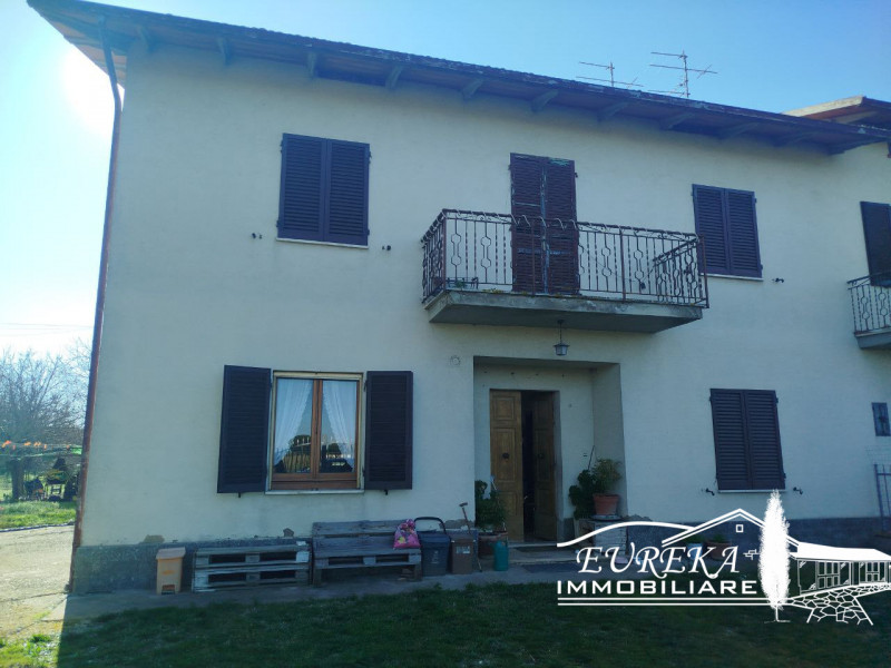 Casa de 3 divisões em Castiglione del Lago, Italy N.º 147808