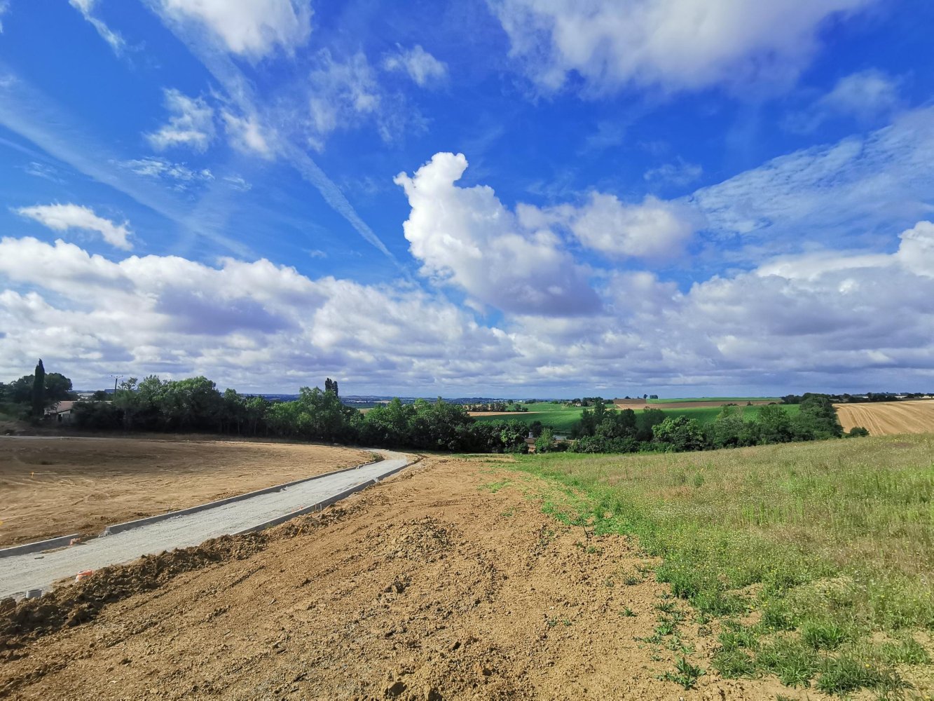 Grundstück in L'Isle-Jourdain, France, Nr. 206654