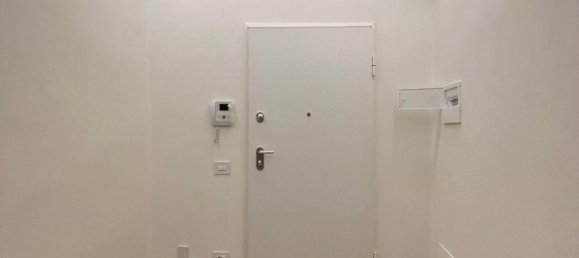 2 rooms Apartment in Sassuolo, Italy No. 121727 4