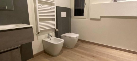 2 rooms Apartment in Sassuolo, Italy No. 121727 7