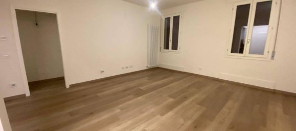 2 rooms Apartment in Sassuolo, Italy No. 121727 15