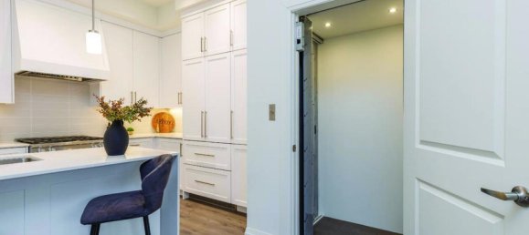 3 bedrooms House in Oakville, Canada No. 381 10