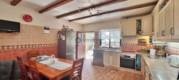 4 bedrooms Villa in Loule, Portugal No. 137224 4