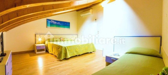 3 Schlafzimmer Haus in San Michele al Tagliamento, Italy, Nr. 121357 9