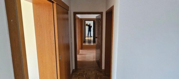 3 bedrooms Apartment in Wolfsburg, Germany No. 242449 7