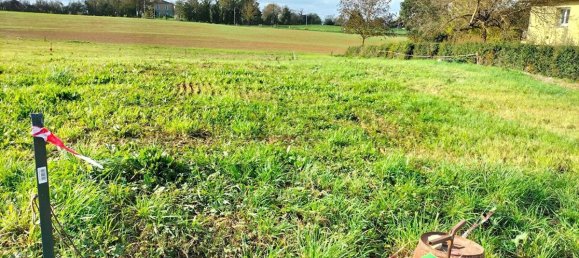 1989m² Land in Fleurance, France No. 79343 6