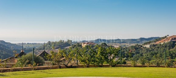 5 bedrooms Villa in Malaga, Spain No. 102946 32