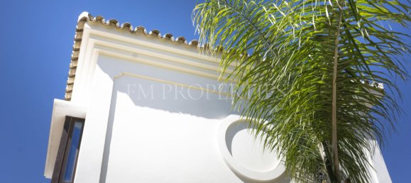 5 bedrooms Villa in Malaga, Spain No. 102946 27