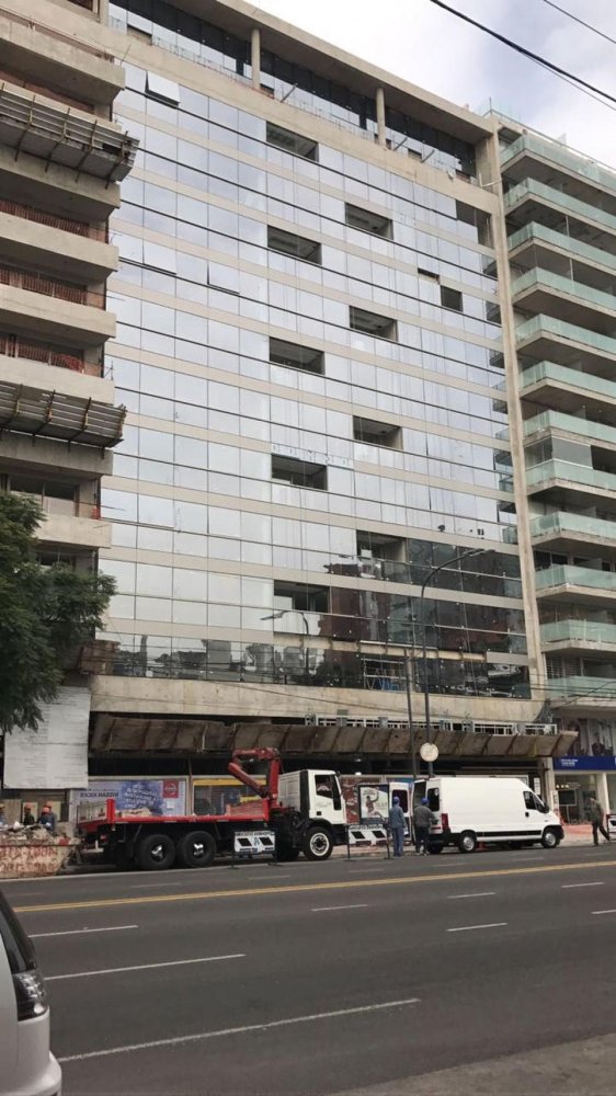 800m² Office in Buenos Aires, Argentina No. 106794