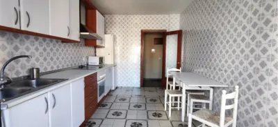 Apartamento de 3 dormitorios en La Rioja, Spain No. 265547