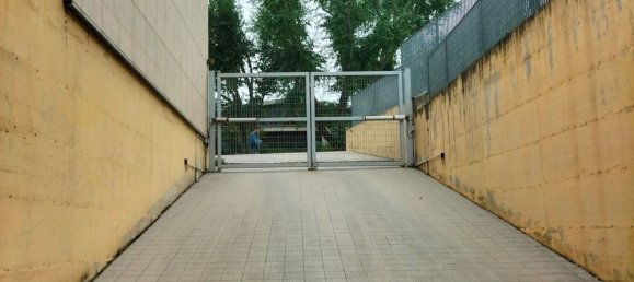 60m² Garage in Foggia, Italy No. 354983 5