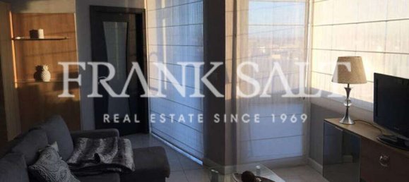 2 bedrooms Penthouse in Msida, Malta No. 3492 6