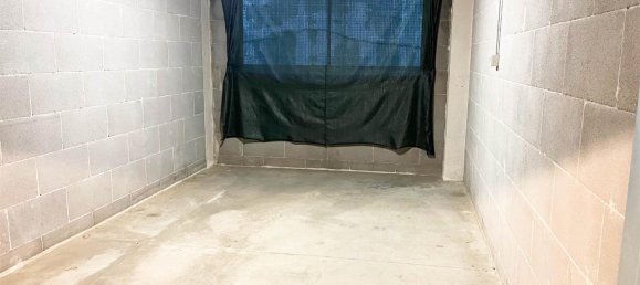 Гараж с 1 комнатой в Флоренция, Италия № 38063 4