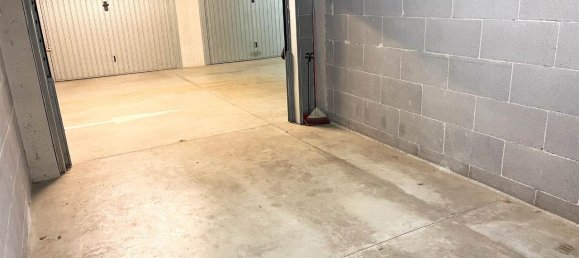 Гараж с 1 комнатой в Флоренция, Италия № 38063 9