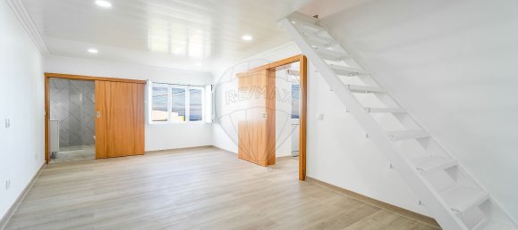 2 bedrooms House in Angra do Heroismo, Portugal No. 31807 7