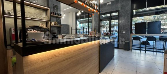 3 rooms Commercial property in Turin, Italy No. 151428 14