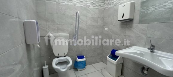3 rooms Commercial property in Turin, Italy No. 151428 29