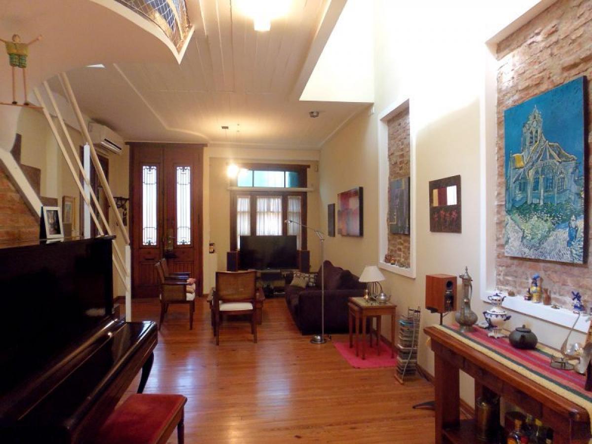 5 bedrooms House in Buenos Aires, Argentina No. 64742