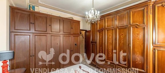 3-salle Appartement à Messina, Italy No. 19707 13