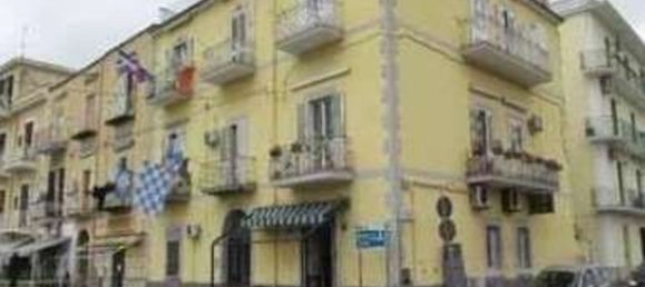 4 rooms Apartment in Bacoli, Italy No. 10263 3