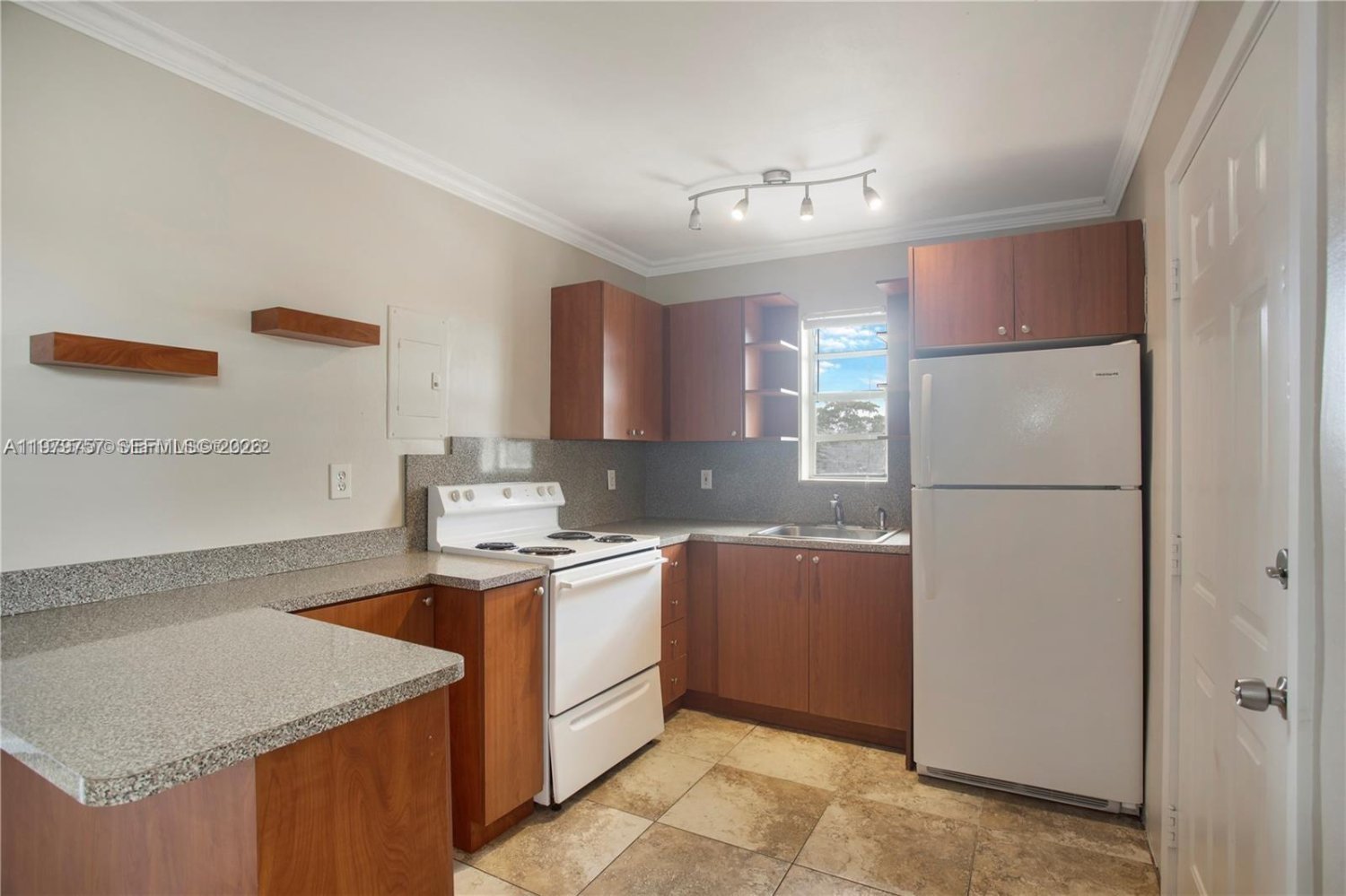 2 غرف نوم عقار تجاري في Miami, الولايات المتحدة رقم 615470